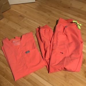 FIGS brand scrubs Zamora Jogger bottoms and One Pocket top
